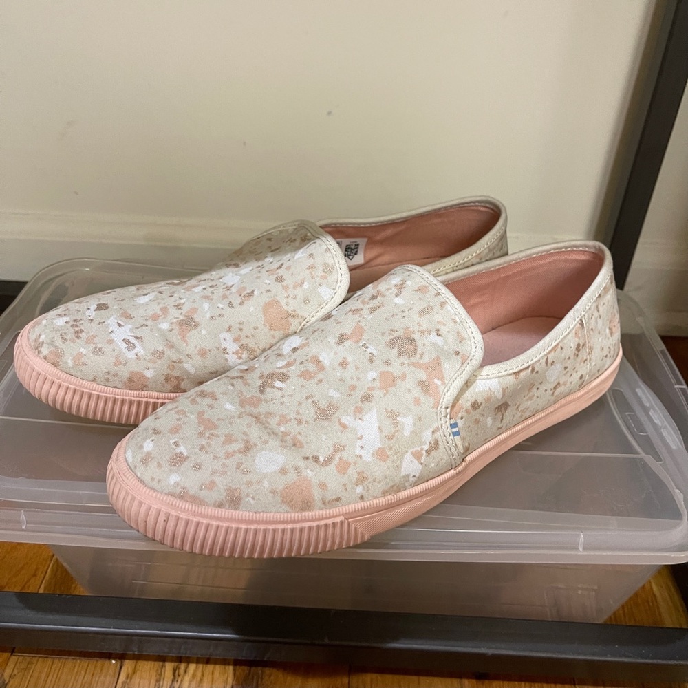 TOMS SİZE 8